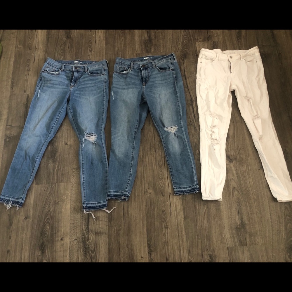 Lot of 3 Old Navy jeans size 6